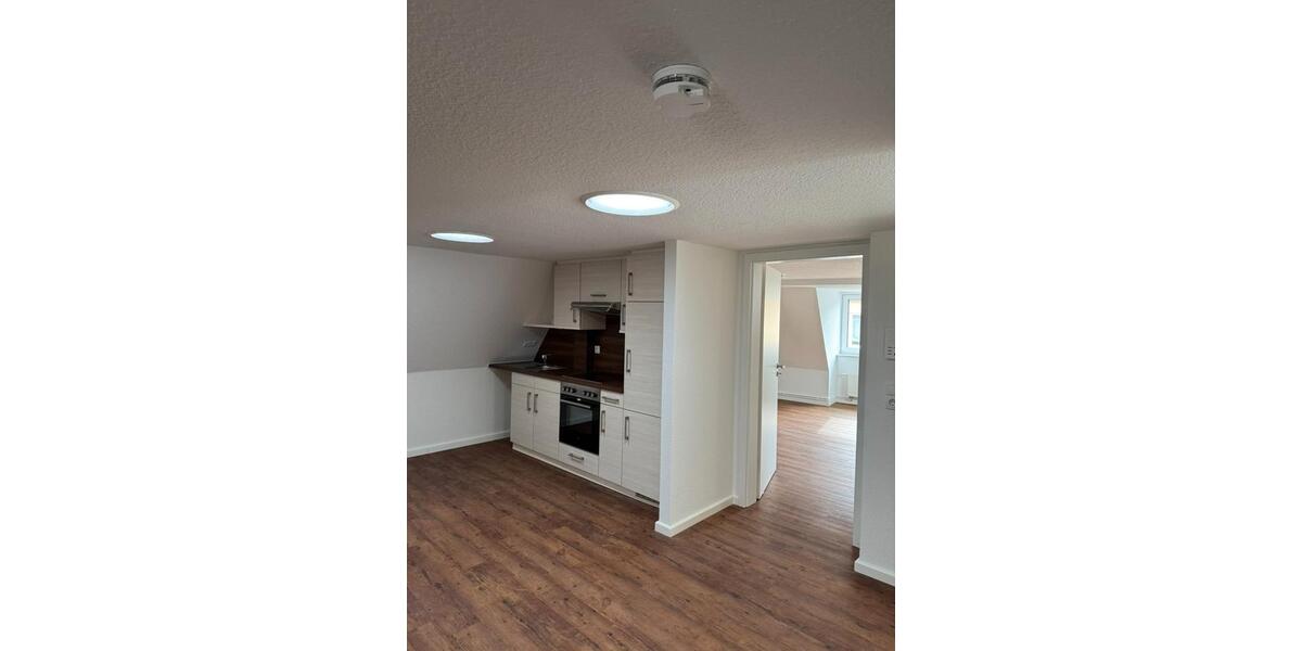 Dachgeschoßwohnung Schleswig - 2 Zimmer, 68 m&sup2;, 815&euro; | Angebot:26456436
