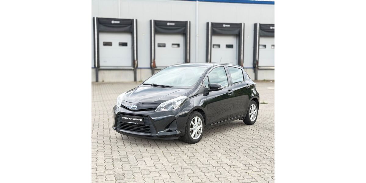 Toyota Yaris 146.500 km 8.500 &euro; Börnsen 21039