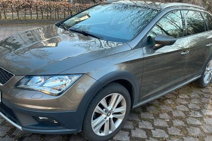 Seat Leon 152.000 km 11.111 &euro; Ruhla 99842