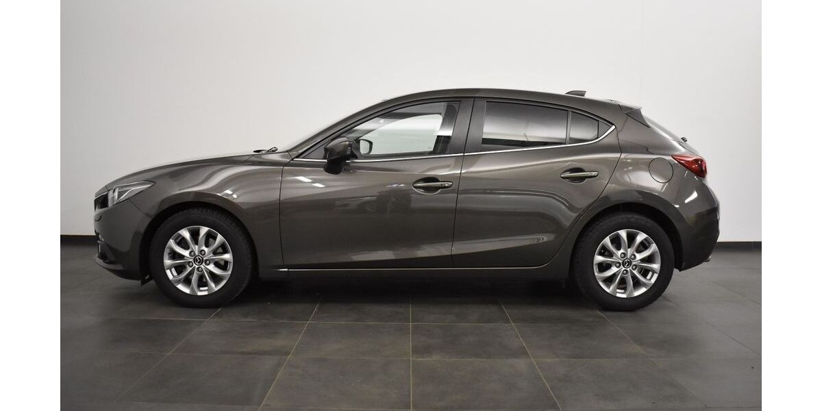 Mazda 3 61.512 km 10.890 &euro; Arnstadt 99310