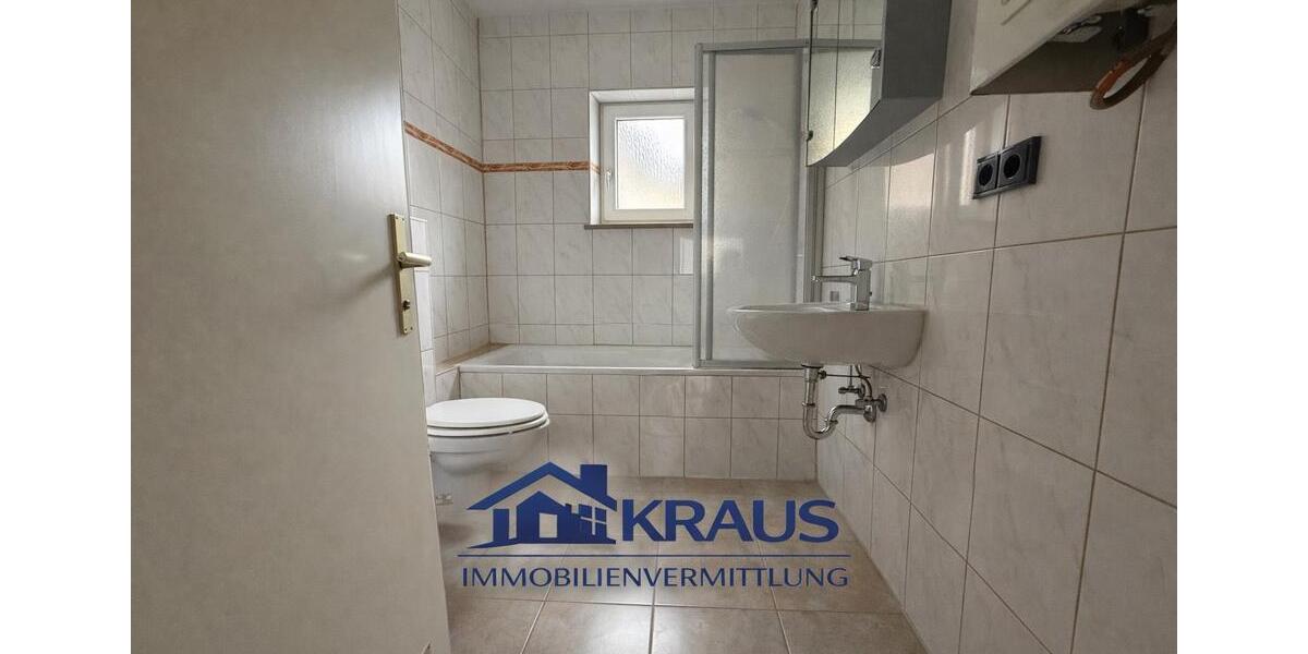 Etagenwohnung Weiden in der Oberpfalz - 3 Zimmer, 66 m&sup2;, 170.000&euro; | Angebot:26455514