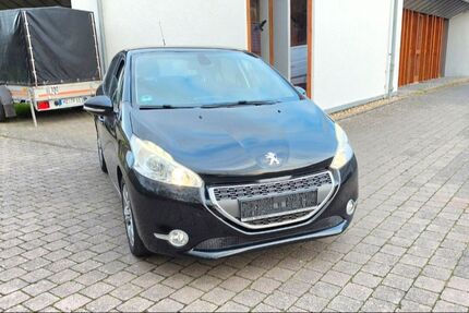 Peugeot 208 165.000 km 3.600 &euro; Bad Kreuznach 55543