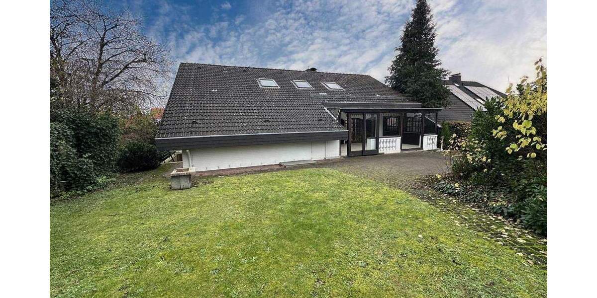 Einfamilienhaus Steinheim - 6 Zimmer, 262 m&sup2;, 299.000&euro; | Angebot:25069589