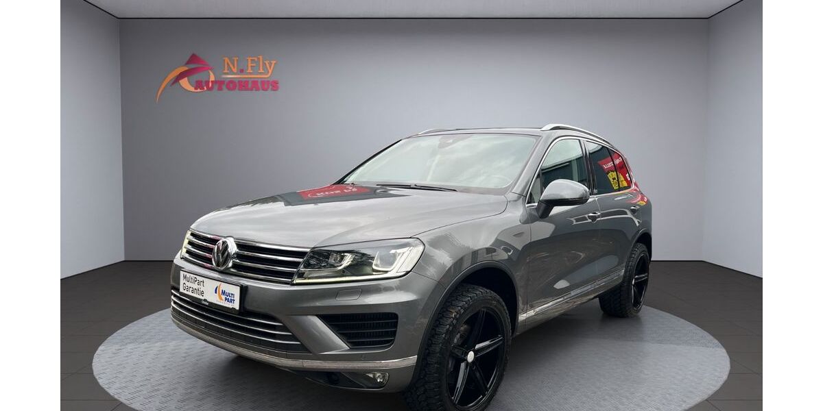 VW Touareg 141.697 km 24.950 &euro; Hamburg - 1 Min. vom Hamburg Airport 22415