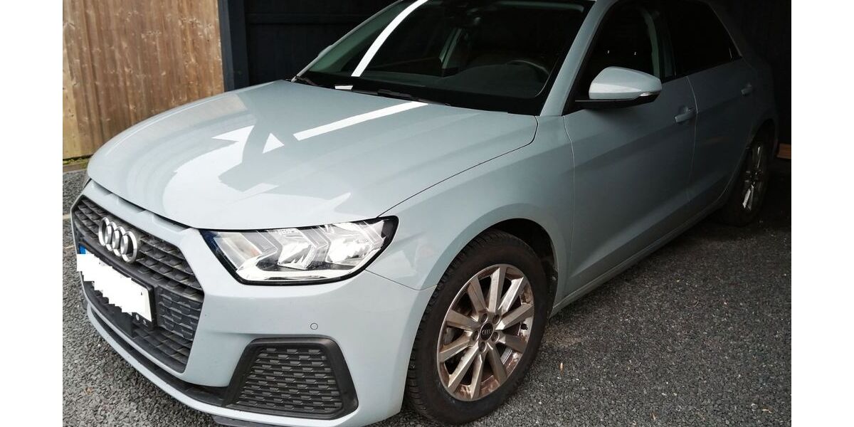 Audi A1 25.000 km 21.000 &euro; Wewelsfleth 25599