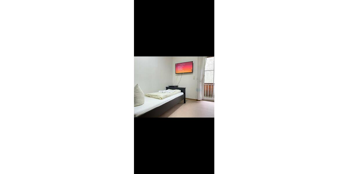Hochparterre Schwandorf - 1 Zimmer, 35 m&sup2;, 125.000&euro; | Angebot:26452645