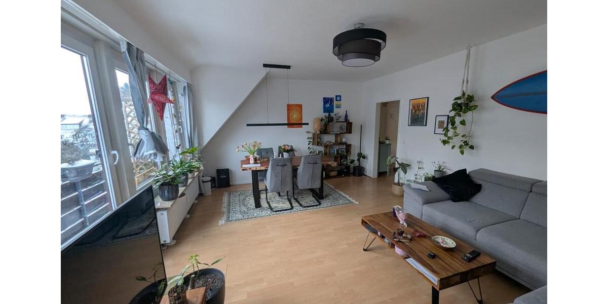 Dachgeschoßwohnung Bremen Schwachhausen - 3 Zimmer, 67 m&sup2;, 835&euro; | Angebot:25482036