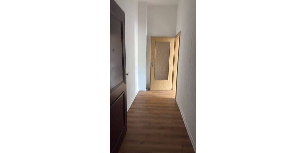 Etagenwohnung Zwickau Bahnhofsvorstadt - 3 Zimmer, 90 m&sup2;, 550&euro; | Angebot:26695006