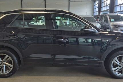VW T-Roc 32.000 km 24.490 &euro; Geesthacht bei Hamburg 21502