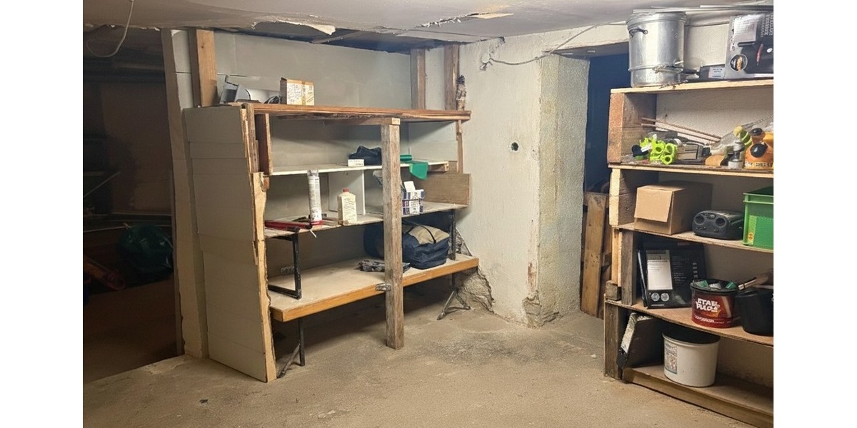 Großzügiges Einfamilienhaus mit Dachterrasse, Scheune und zusätzlichem Grundstück - Einfamilienhaus Weiler bei Monzingen | Angebot:26268955