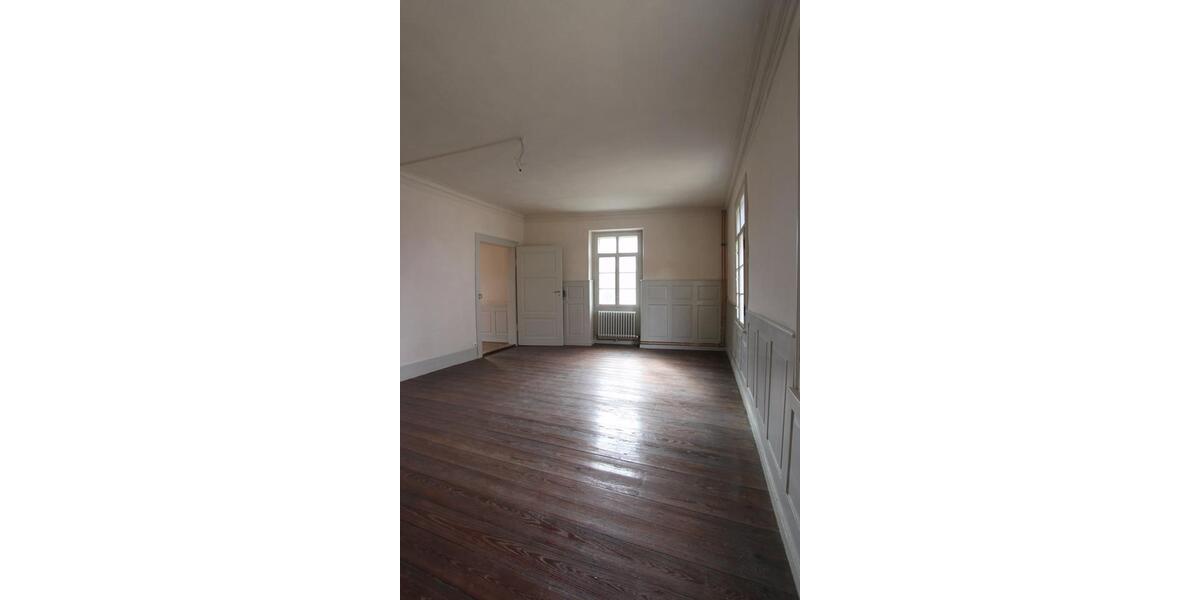 Historisches Wohnen für künstlerisch inspirierte Menschen!!! 9 zimmer