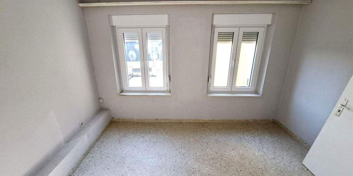 Mehrfamilienhaus, Wohnhaus Krefeld Cracau - 1 Zimmer, 288 m&sup2;, 439.000&euro; | Angebot:25304522