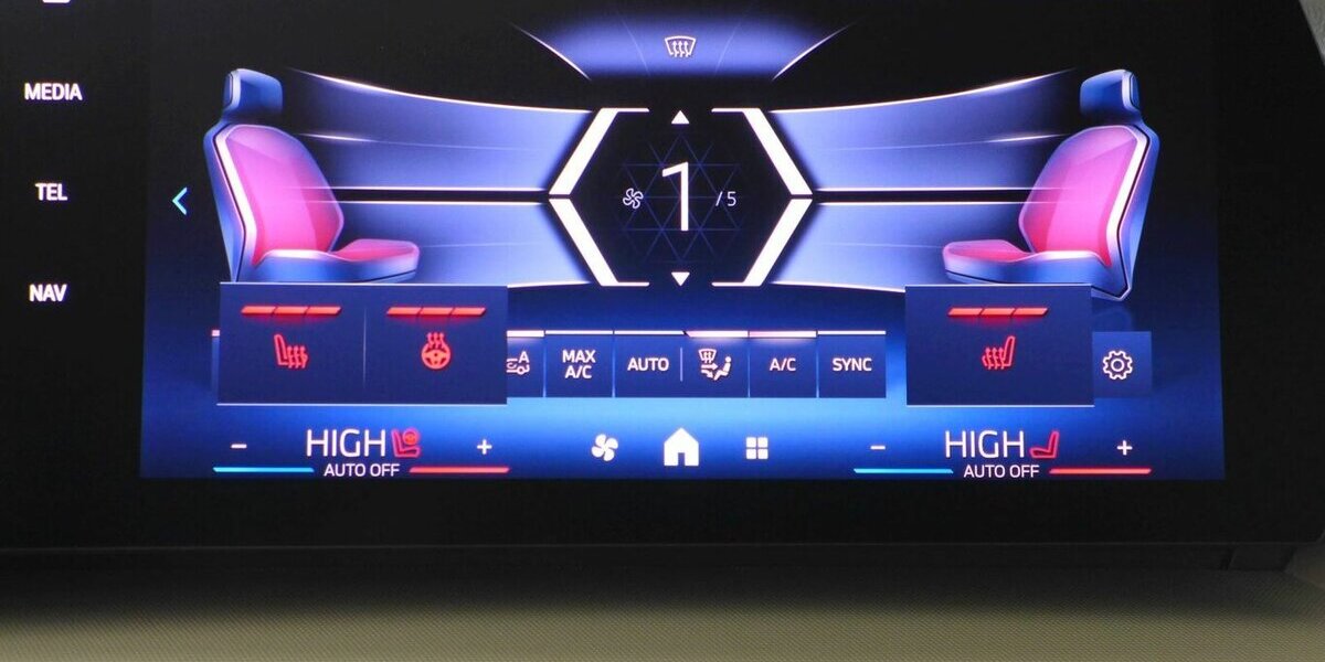 BMW X2 d U10 AHK,360° Kamera,HUD,Abstandstempomat 6.600 km 38.590 &euro; Landshut 84030