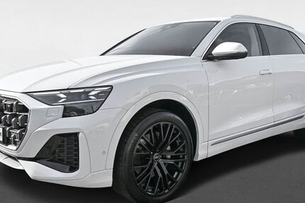 Audi Q8 22.072 km 79.350 &euro; Köln 50739