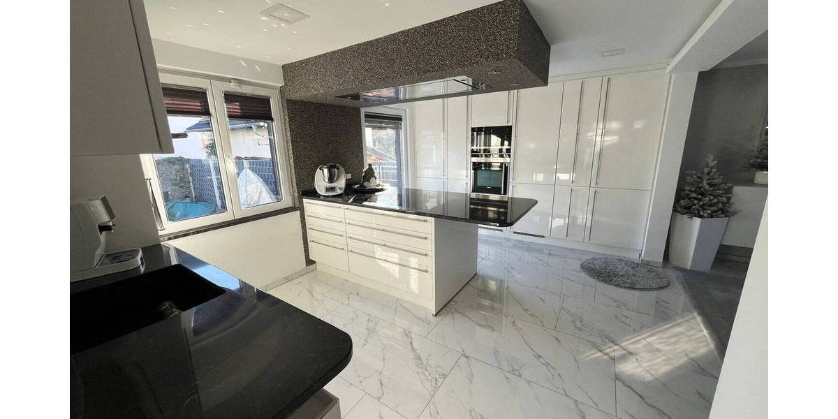 Doppelhaushälfte Weil am Rhein Haltingen - 7 Zimmer, 136 m&sup2;, 785.000&euro; | Angebot:26814652