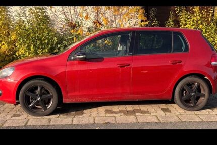 VW Golf 107.600 km 5.700 &euro; Bayreuth 95445