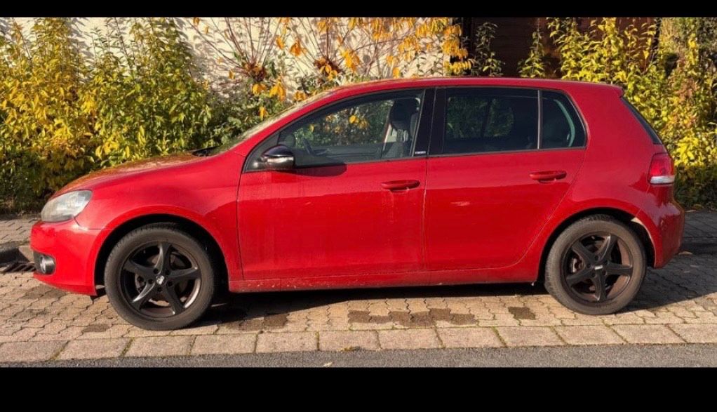 VW Golf 107.600 km 5.700 &euro; Bayreuth 95445