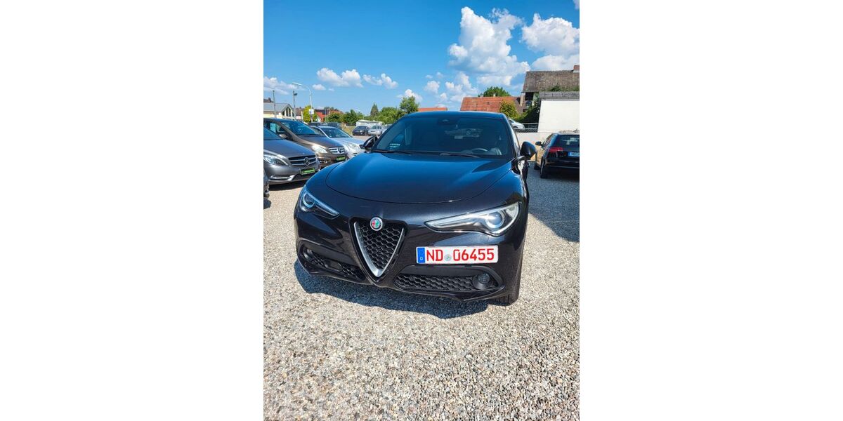 Alfa Romeo Stelvio 250.000 km 17.500 &euro; Bobingen 86399