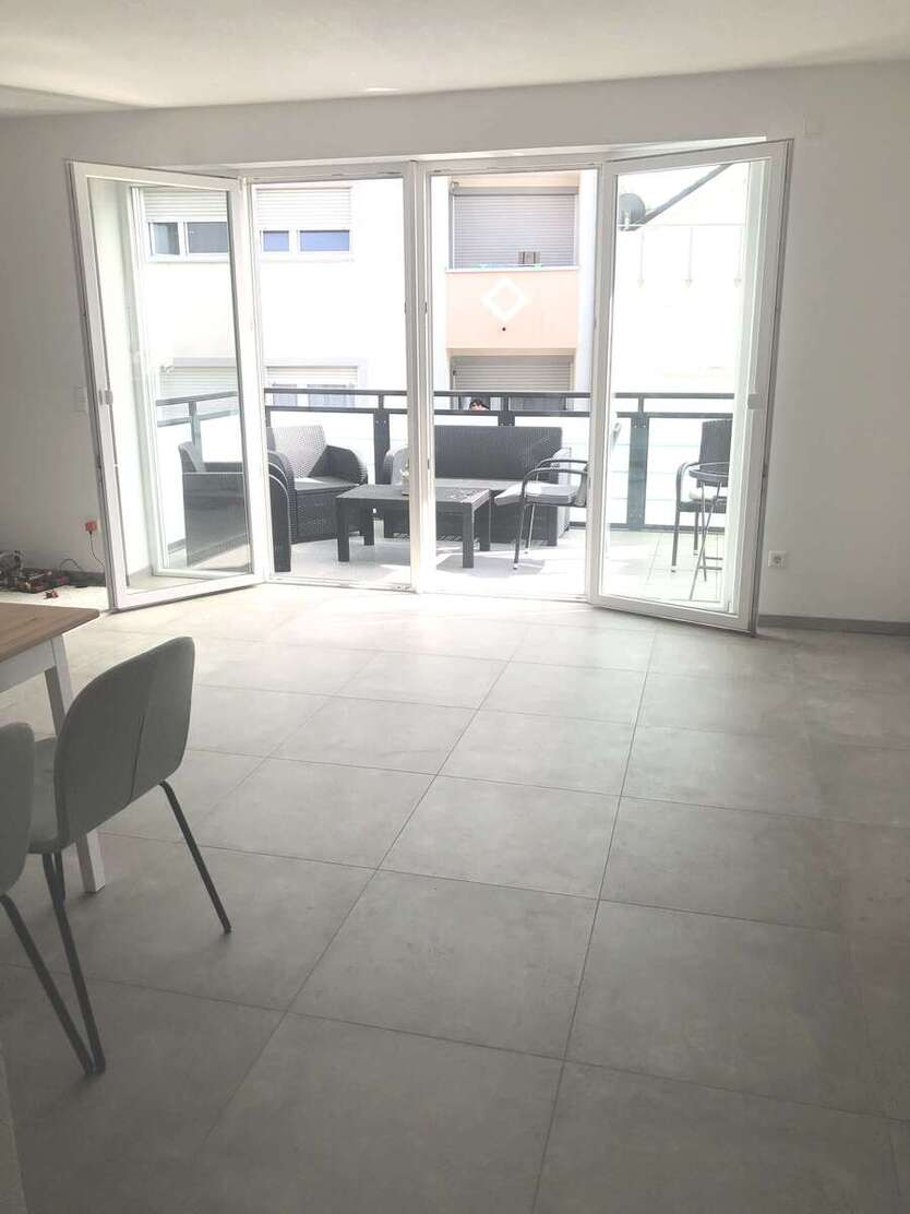 Wohnung zum Mieten in Sinsheim 1.090 € 90 m² 3 zimmer