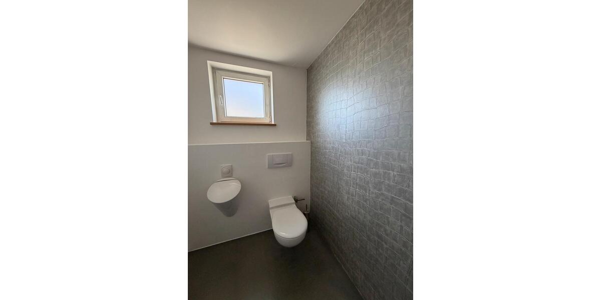 Einfamilienhaus Pirmasens Niedersimten - 5 Zimmer, 260 m&sup2;, 2.500&euro; | Angebot:26164032