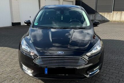 Ford Focus 68.000 km 8.350 &euro; Oer-Erkenschwick 45739