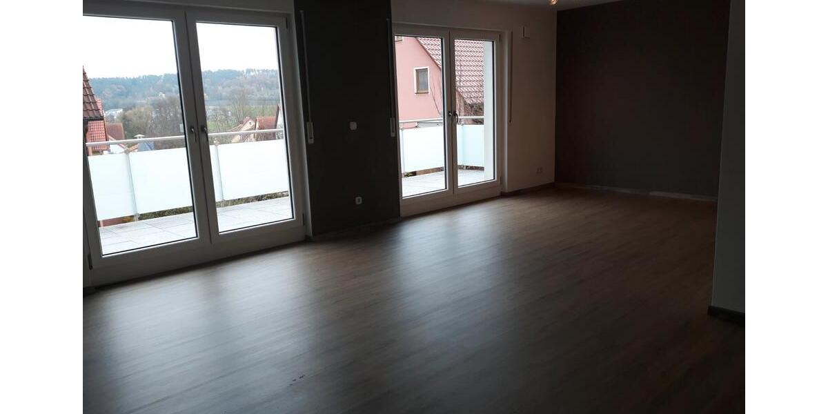 Erdgeschoßwohnung Weihenzell - 5 Zimmer, 145 m&sup2;, 1.050&euro; | Angebot:26394235