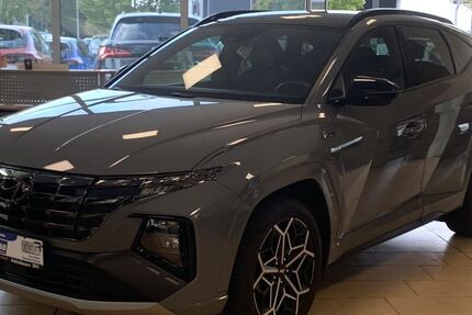 Hyundai TUCSON 29.839 km 31.500 € Hennef 53773