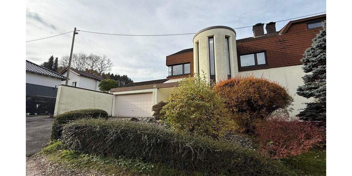 Doppelhaushälfte Saarbrücken-Dudweiler Dudweiler - 8 Zimmer, 196 m&sup2;, 449.000&euro; | Angebot:25167164