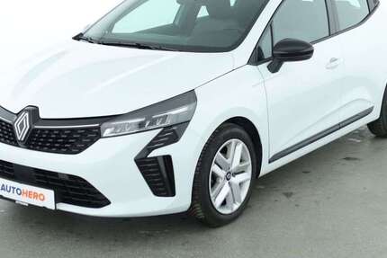 Renault Clio 3.358 km 17.990 &euro; Frankfurt am Main 65936