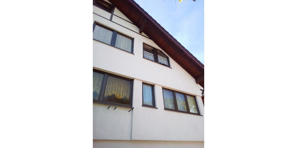 Reihenhaus Bad Liebenzell - 8 Zimmer, 190 m&sup2;, 409.000&euro; | Angebot:26957564