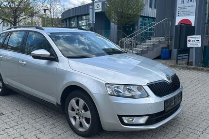 Skoda Octavia 230.000 km 4.900 &euro; Haar 85540