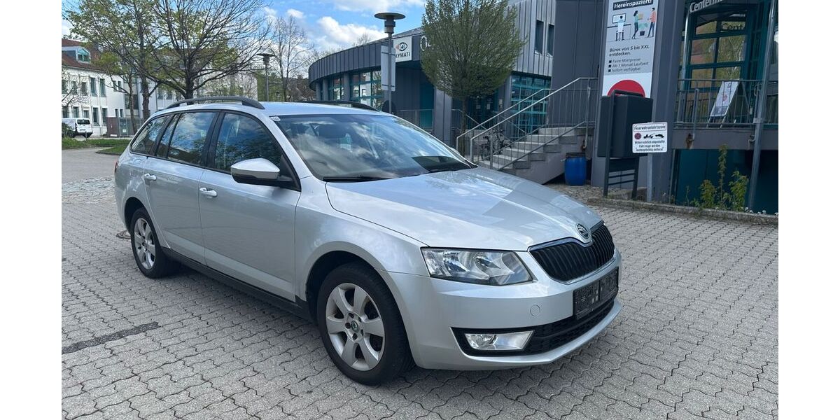 Skoda Octavia 230.000 km 4.900 &euro; Haar 85540