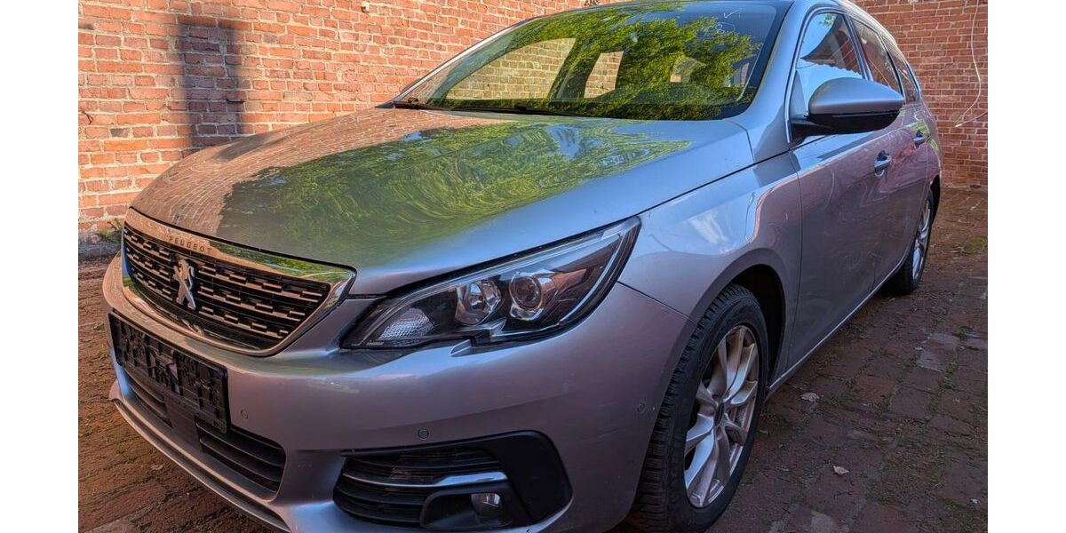 Peugeot 308 209.446 km 4.690 &euro; Chemnitz 09116