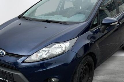 Ford Fiesta 128.800 km 2.950 € Goslar 38644