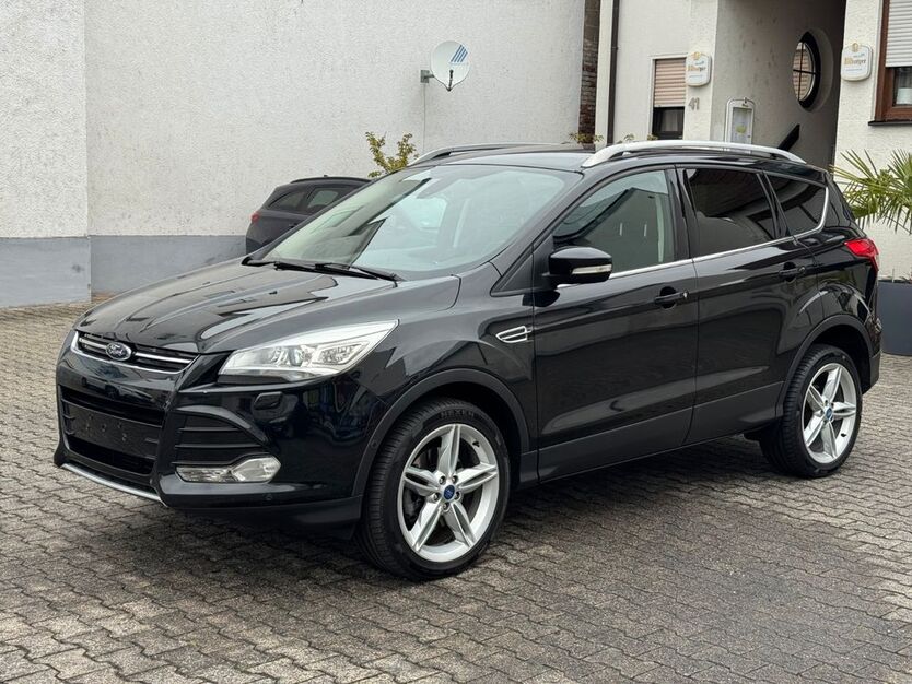 Ford Kuga 130.000 km 11.999 € Limburg-Linter 65550