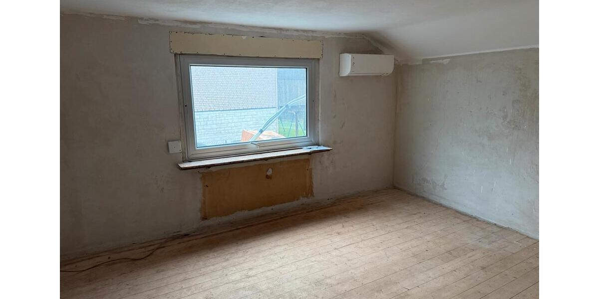 Einfamilienhaus Kall - 6 Zimmer, 100 m&sup2;, 70.000&euro; | Angebot:27121368