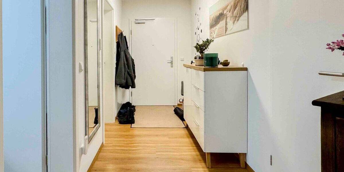 Etagenwohnung Teublitz Saltendorf - 3 Zimmer, 76 m&sup2;, 348.000&euro; | Angebot:25999068