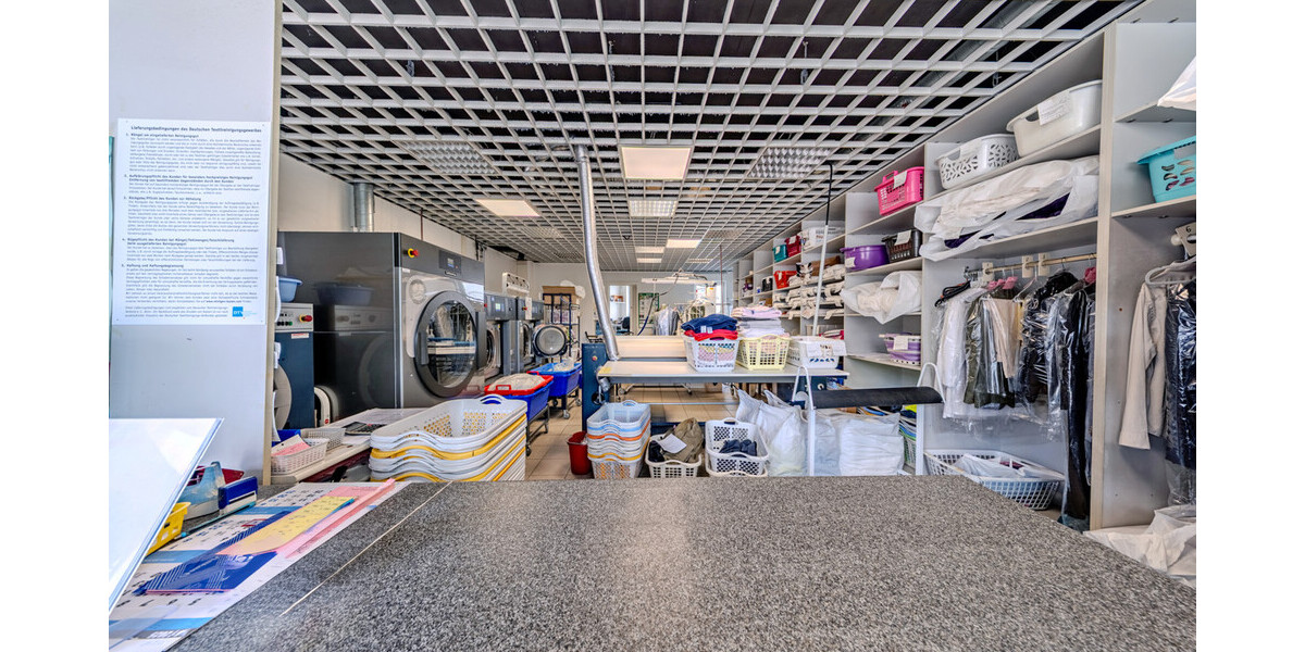 Jetzt Standort sichern: Gewerbeeinheit in Gilching für 3.729 EURm² - Gewerbeobjekt Gilching | Angebot:25266051