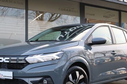 Dacia Sandero 8.285 km 18.770 &euro; Rheda-Wiedenbrück 33378