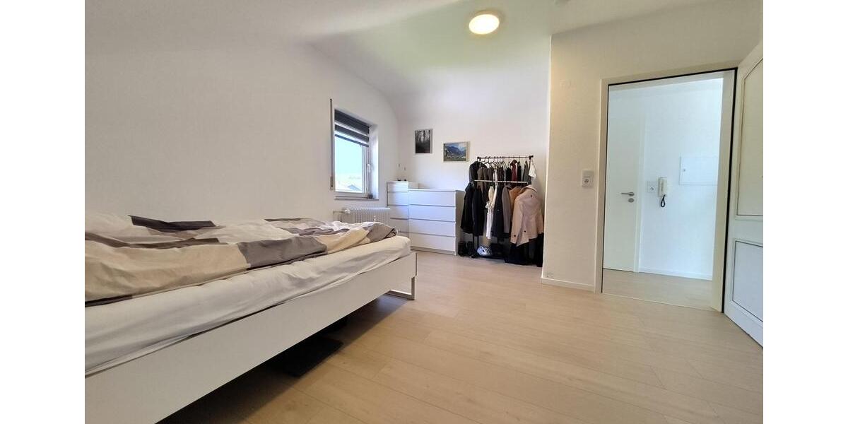 Dachgeschoßwohnung Contwig - 2.5 Zimmer, 52 m&sup2;, 600&euro; | Angebot:26415486