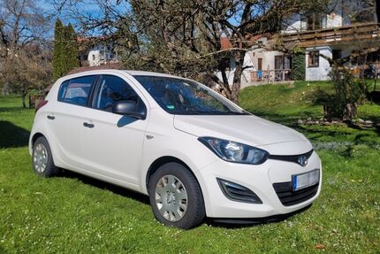 Hyundai i20 99.000 km 4.550 &euro; Chieming 83339