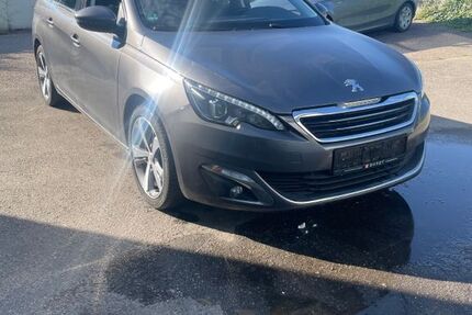 Peugeot 308 143.465 km 7.990 € Kirchheim am Neckar 74366