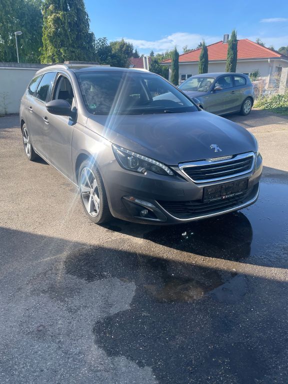 Peugeot 308 143.465 km 7.990 € Kirchheim am Neckar 74366