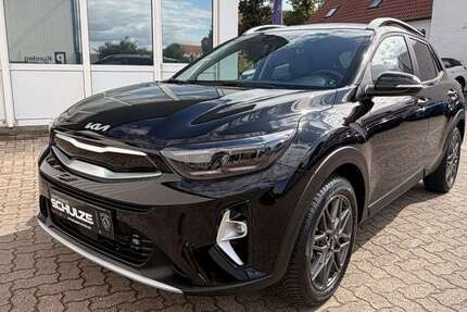 Kia Stonic 8.782 km 18.260 &euro; Magdeburg 39110