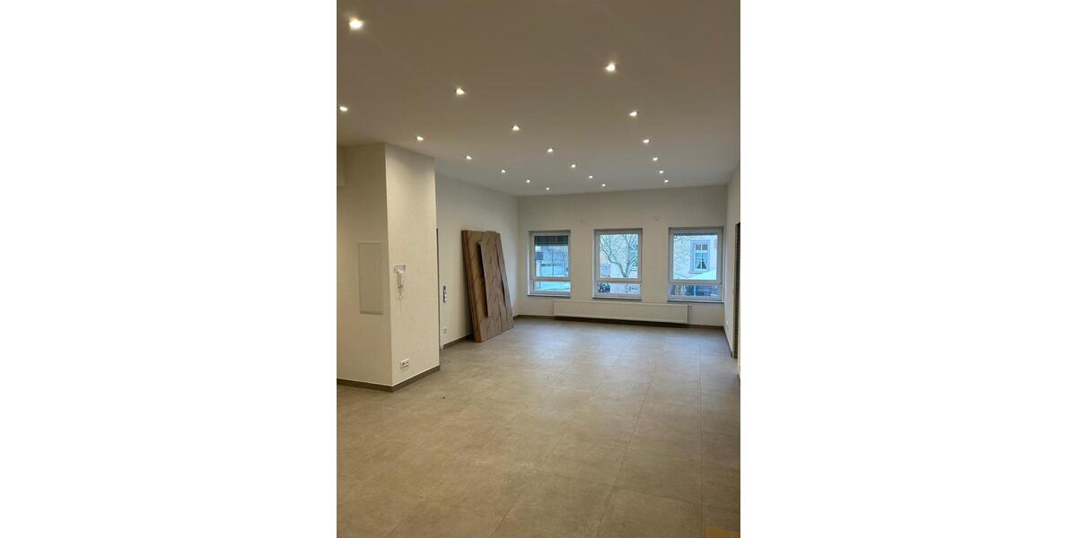 ERSTBEZUG MIT KÜCHE: 4 ZiWhg 106m² mit Balkon in 97944 Boxberg 4 zimmer