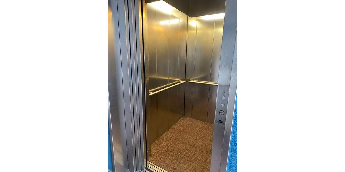 Etagenwohnung Erfurt Löbervorstadt - 2 Zimmer, 66 m&sup2;, 765&euro; | Angebot:25567028