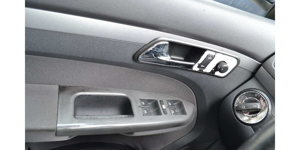 VW Touran 223.000 km 2.700 &euro; Mosbach 74821