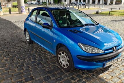 Peugeot 206 148.500 km 1.000 &euro; Frankfurt 60311