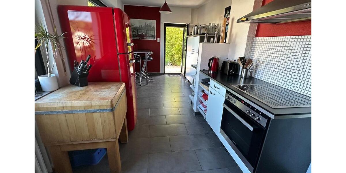 Mehrfamilienhaus, Wohnhaus Hennef (Sieg) - 7 Zimmer, 148 m&sup2;, 795.000&euro; | Angebot:27096833
