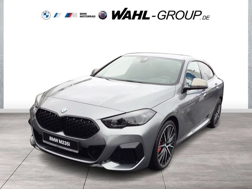 M235